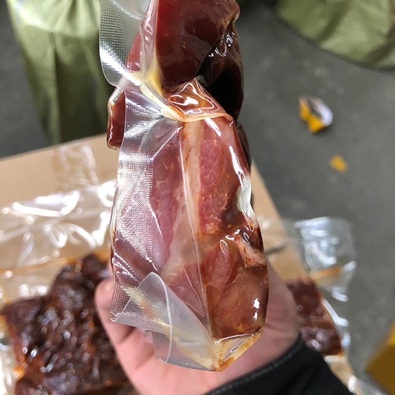 真空酱香肉厂家直销非牛肉味酱肉真空酱卤肉