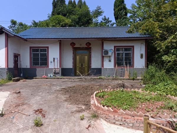 重庆市荣昌区铜鼓镇100平农家小院3000-年，独门独户，坝子80