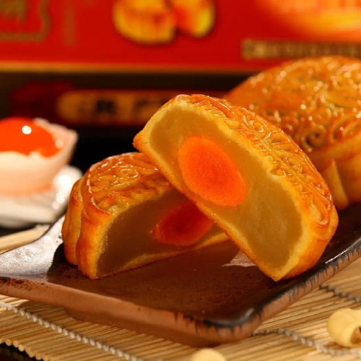 宁远县广式低糖蛋黄月饼!日期新鲜，厂家直供，欢迎洽谈！