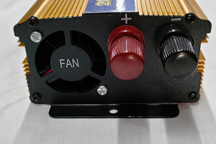 广州修正波逆变器12V220V300瓦500瓦800瓦足功率的