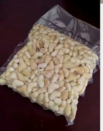 洪湖市洪湖新鲜去壳新鲜野生小菱角米老菱角米淀粉足