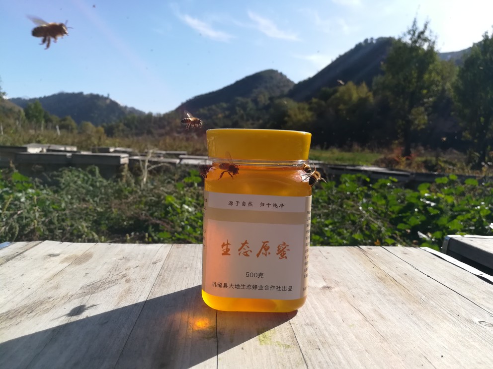 山花蜜 塑料瓶装  2年