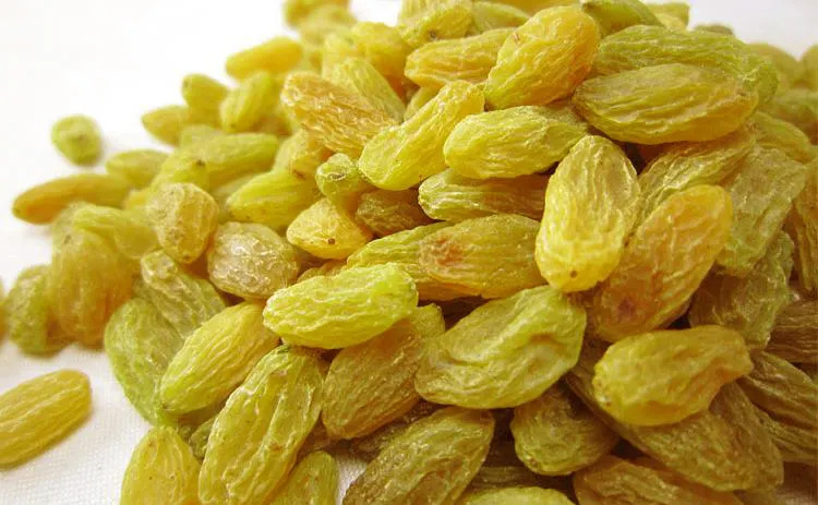 新疆吐鲁番市绿葡萄干 阿克苏发货 优质农家自产 干果坚果精选
