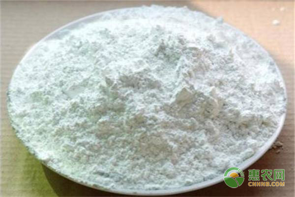生石灰在水产养殖中的三个应用，养殖户需要牢记！